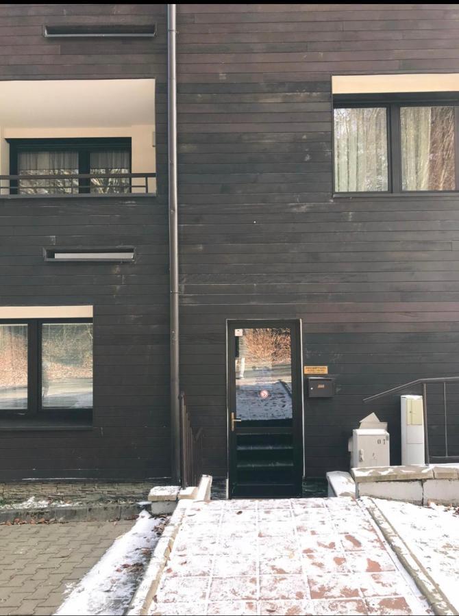 Utulny Apartman Triangel 50M Od Lyziarskeho Vleku Zahradky Donovaly Extérieur photo